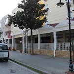 Cenka Ephesus Oda ve Kahvaltı 4*